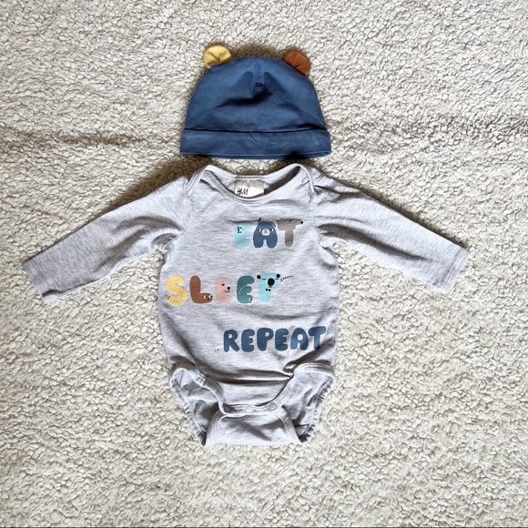 H&M Other - H&M Baby Onesie & Cap Set